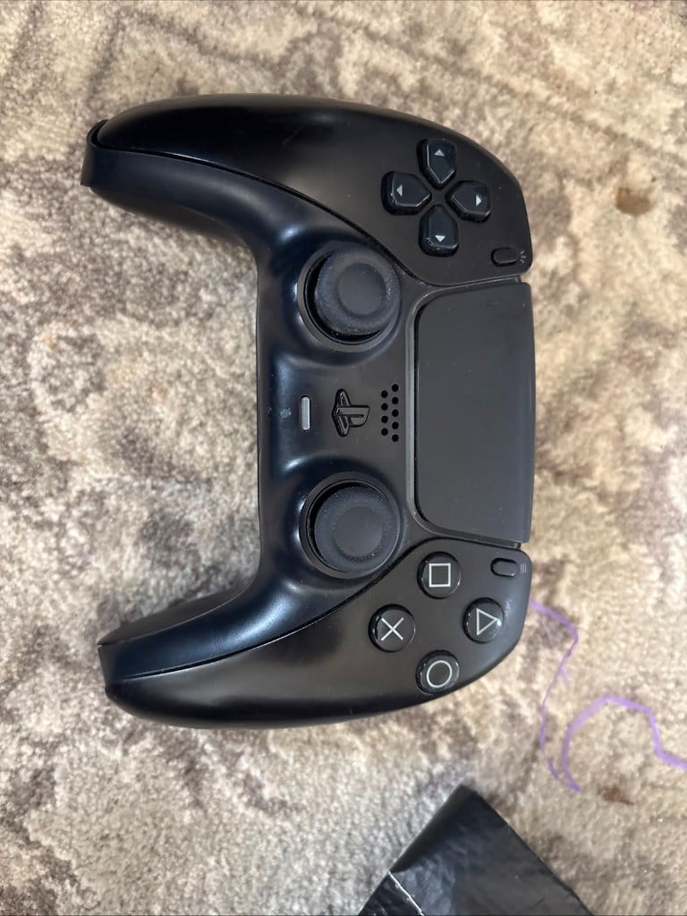 All-black PlayStation 5 DualSense controller